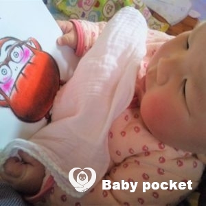 🍎秋映ちゃん ハーフバースデーと6か月健診のご報告🍎